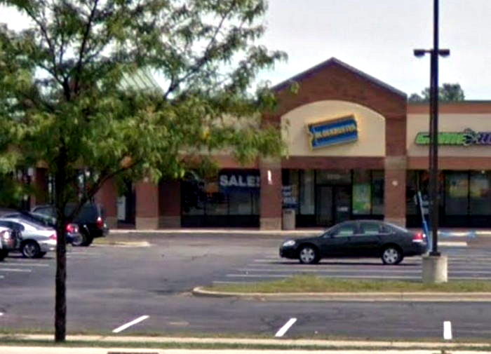 Blockbuster Video - Brownstown Twp - 23115 Telegraph Rd